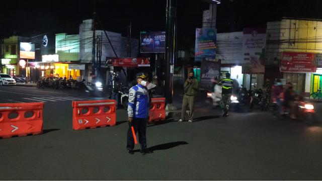 Surat Edaran Wali Kota Malang Ada Pembatasan Area Publik, Kok Kayutangan Tetap Ramai ?