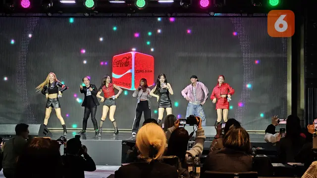 Tiga Orang Beruntung Nge-Dance Bareng ITZY di Peluncuran 'Coca-Cola K-Wave Zero Sugar' pada Selasa, 20 Februari 2024 (Foto: Aditya Eka Prawira/Liputan6.com/Seoul)