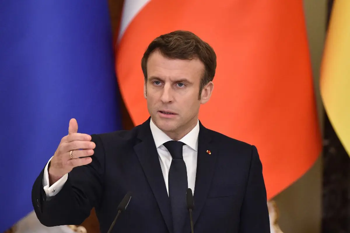 FOTO: Usai Bertemu Putin, Emmanuel Macron Temui Presiden Ukraina