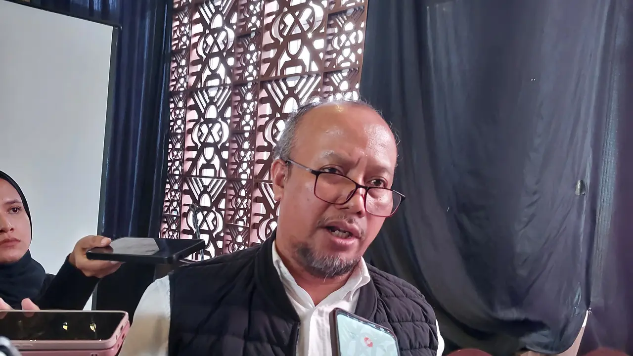 Anggota Badan Pengatur Jalan Tol (BPJT) Kementerian PUPR Kementerian PUPR Tulus Abadi dalam diskusi media, di Jakarta, Kamis (16/11/2023). (Arief/Liputan6.com)