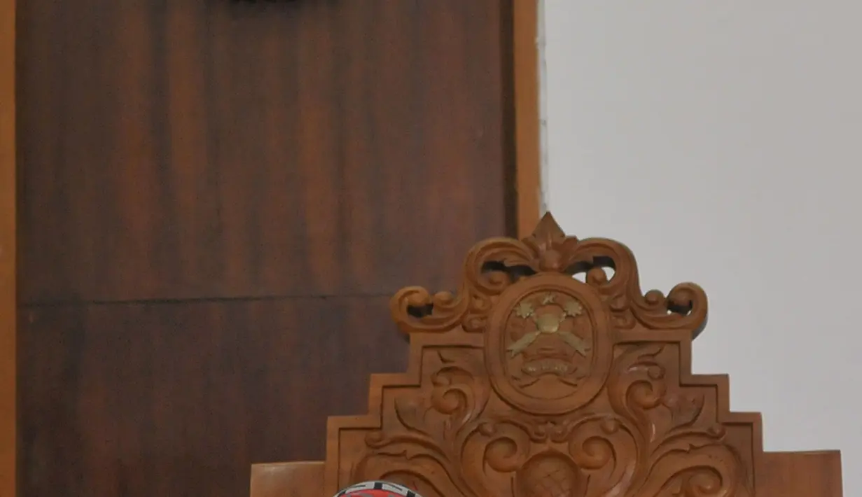 Hakim tunggal, Tati Hardianti, memimpin sidang lanjutan Praperadilan SDA terhadap KPK di Pengadilan Negeri Jakarta Selatan, Kamis (2/4/2015).  Sidang lanjutan Praperadilan dengan agenda mendengarkan keterangan saksi ahli. (Liputan6.com/Johan Tallo)