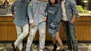 Caren Delano, fashion designer yang juga yang jadi partner ngehost Nassar, Dewi Perssik, dan Rian Ibram langsung bersiap menyambut momen bahagia tersebut. (instagram.com/rianibram)