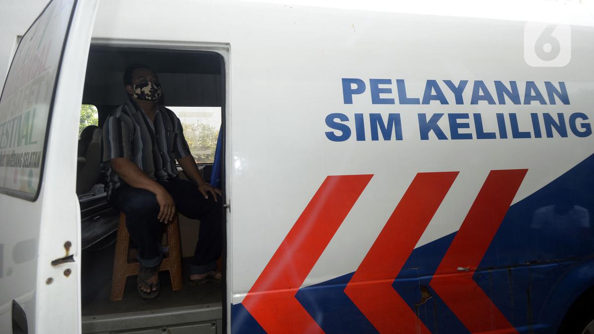 Kumpulan Hoaks Seputar SIM, dari Tautan Pendaftaran Palsu hingga Masa Berlaku Seumur Hidup