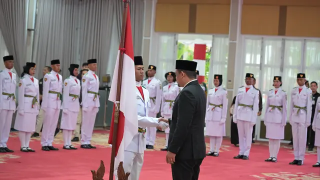 Gubernur Bobby Nasution Kukuhkan 173 Paskibraka Sumut 2025