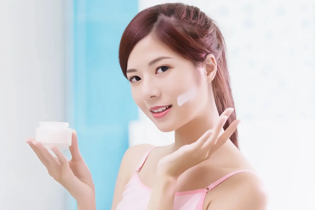 Skincare Ramah Lingkungan dari Toner Hingga Serum Efektif Atasi Masalah Kulit