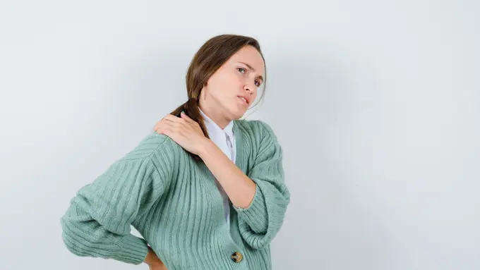 Mengenal Ankylosing Spondylitis, Penyakit Langka yang Bisa Memengaruhi Postur Tubuh [Dok/freepik.com]