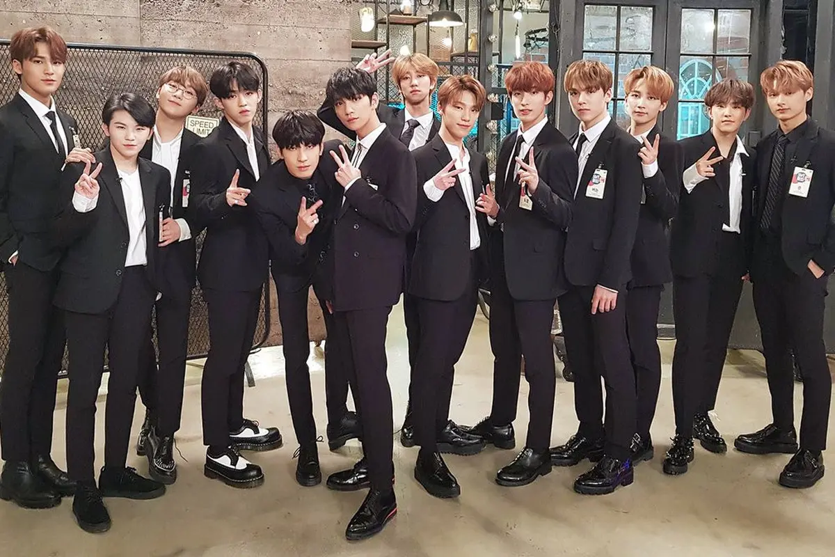 [Bintang] SEVENTEEN Bakal Kembali Konser di Jakarta