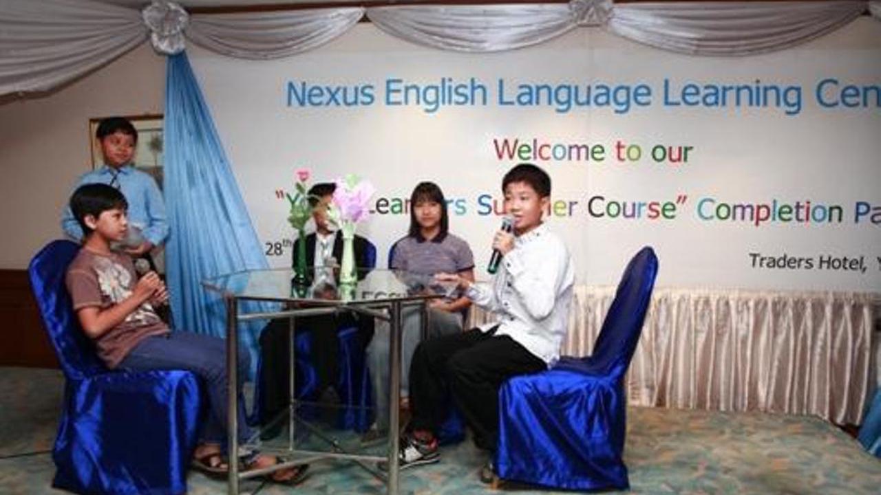 Warga Myanmar Makin Getol Kursus Bahasa Inggris