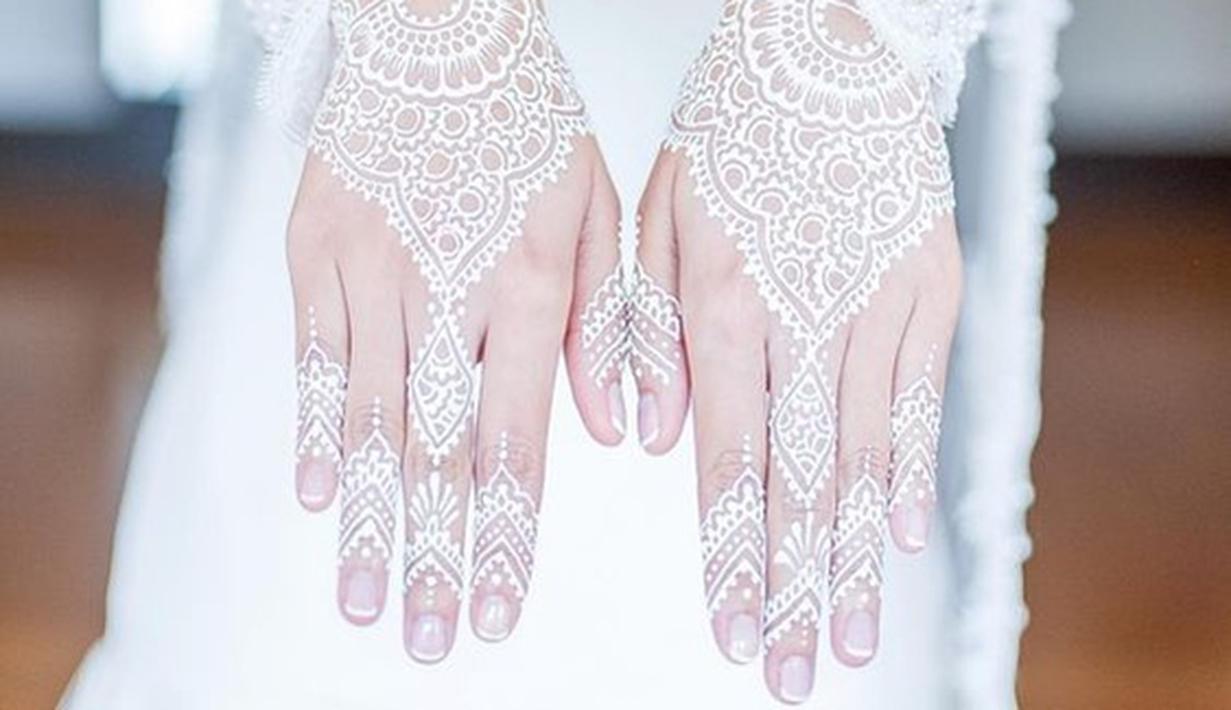Inspirasi Henna Putih Bikin Kamu Makin Cantik Di Hari Pernikahan