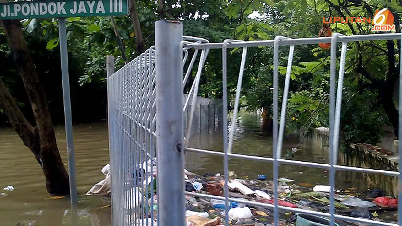 pondok-karya-banjir-140129c.jpg
