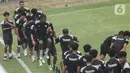 Latihan tersebut jelang laga kualifikasi Piala Asia U-20 2025 grup F. (Liputan6.com/Angga Yuniar)