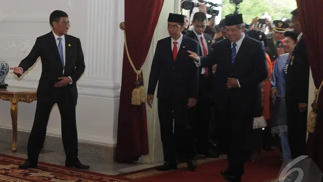  Saat Jokowi Mengantarkan SBY Keluar Istana