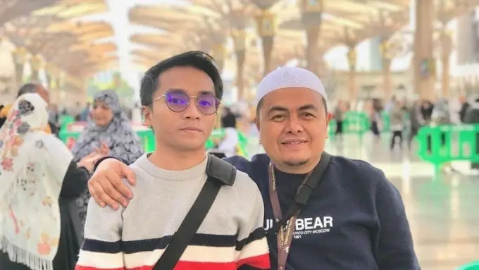 7 Potret Kebersamaan Taqy Malik dan Ayahnya, Tengah Jadi Sorotan