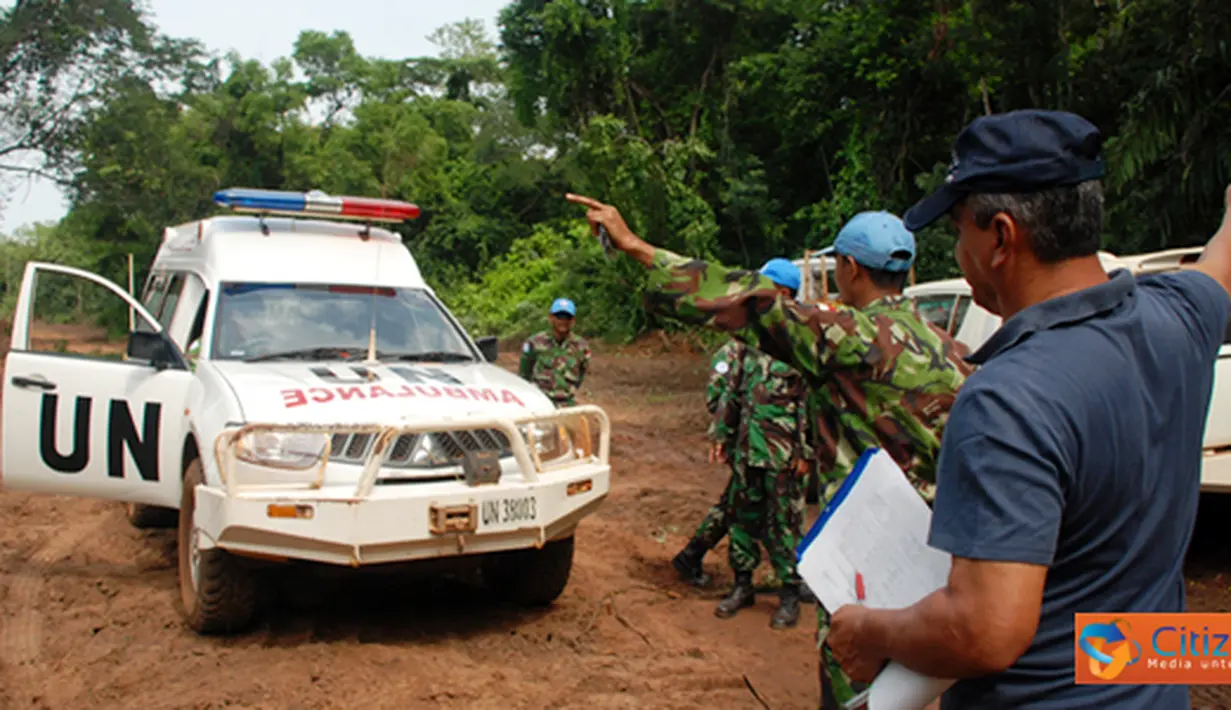 Citizen6, Kongo: Rombongan melakukan pengecekan langsung seluruh peralatan Konga XX-I yang berada di lapangan. 
Pemeriksaan alat-alat berat yang sedang dipergunakan untuk mengerjakan jalan Dungu-Duru tepatnya di Km 70.  (Pengirim: Badarudin Bakri)