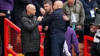 Liverpool Tumbang di Old Trafford, Carragher Mulai Cemaskan Masa Depan Arne Slot di Anfield