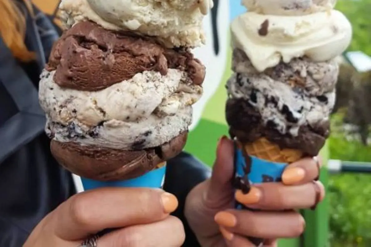 [Bintang] Satu Sekop Es Krim Nggak Bikin Kamu Puas? Coba Ini
