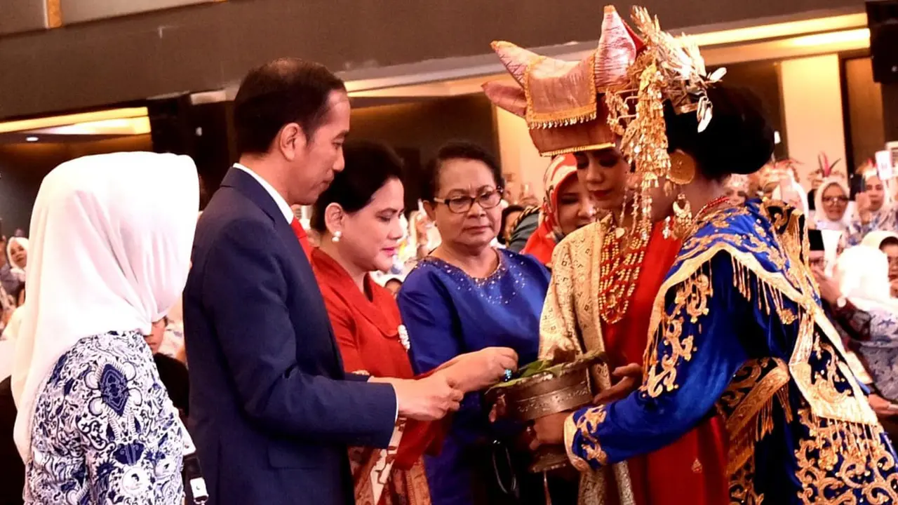 Buka Rakernas IWAPI, Jokowi Dorong Pengusaha Perempuan Ekspansi ke Mancanegara