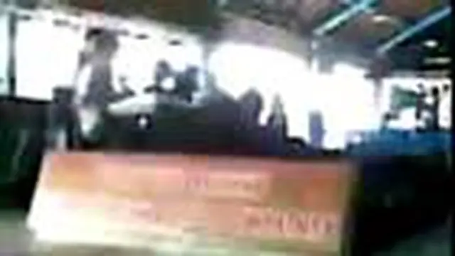 Panggung Musik di Terminal Purabaya