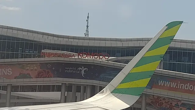 Gunung Lewotobi Laki-Laki Erupsi, Bandara Komodo Labuan Bajo Ditutup Sementara