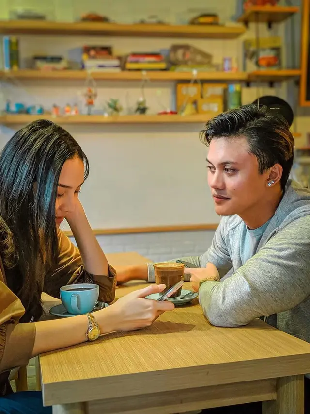 Potret Mesra Rizky Febian dan Anya Geraldine. (Sumber: Instagram/anyageraldine)