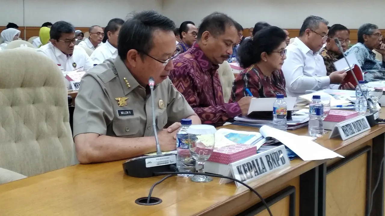 Rapat penanganan gempa bumi Lombok NTB, di DPR RI, Jakarta, Senin (10/9/2018). Foto: Dok Merdeka.com/Wilfridus Setu Umbu