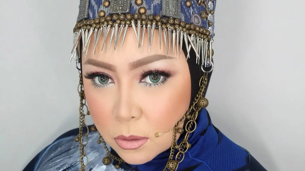 [Bintang] Melly Goeslaw