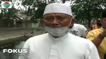 Wali Kota Bekasi Rahmat Effendi meninjau TPST Bantar Gebang sambil mengajak sejumlah perwakilan warga.