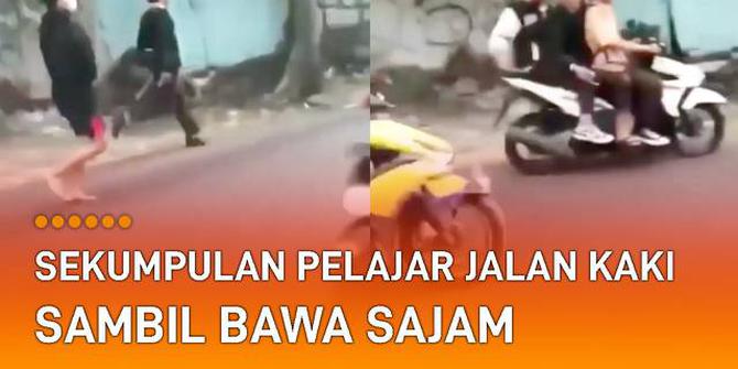 VIDEO: Sekumpulan Pelajar Jalan Kaki Sambil Bawa Sajam di Jalanan