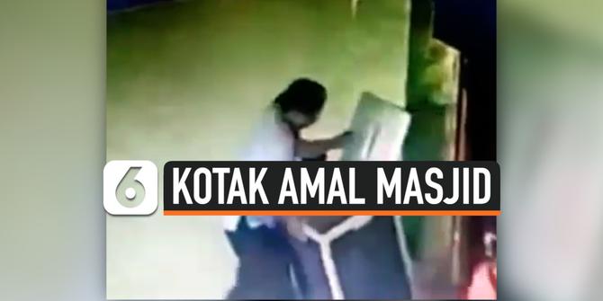 VIDEO: Detik-Detik Aksi Maling Kotak Amal Masjid Terekam CCTV