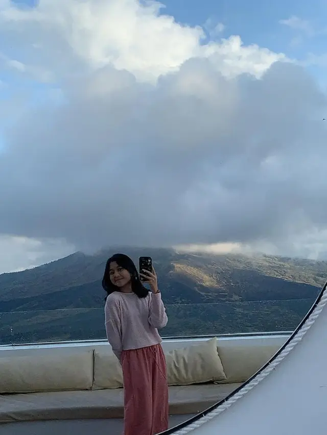 Nasha Anaya putri Pasha Ungu