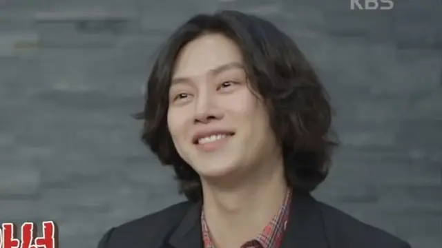 [Bintang] Super Junior Akan Comeback, Heechul Kembali Absen