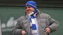 <p>Reaksi pemilik Chelsea, Todd Boehly saat menonton langsung laga pekan ke-26 Liga Inggris 2022/2023 melawan Leeds United di Stamford Bridge, London, Sabtu (05/03/2023) malam WIB. The Blues berhasil menang dengan skor 1-0. (AFP/Justin Tallis)</p>