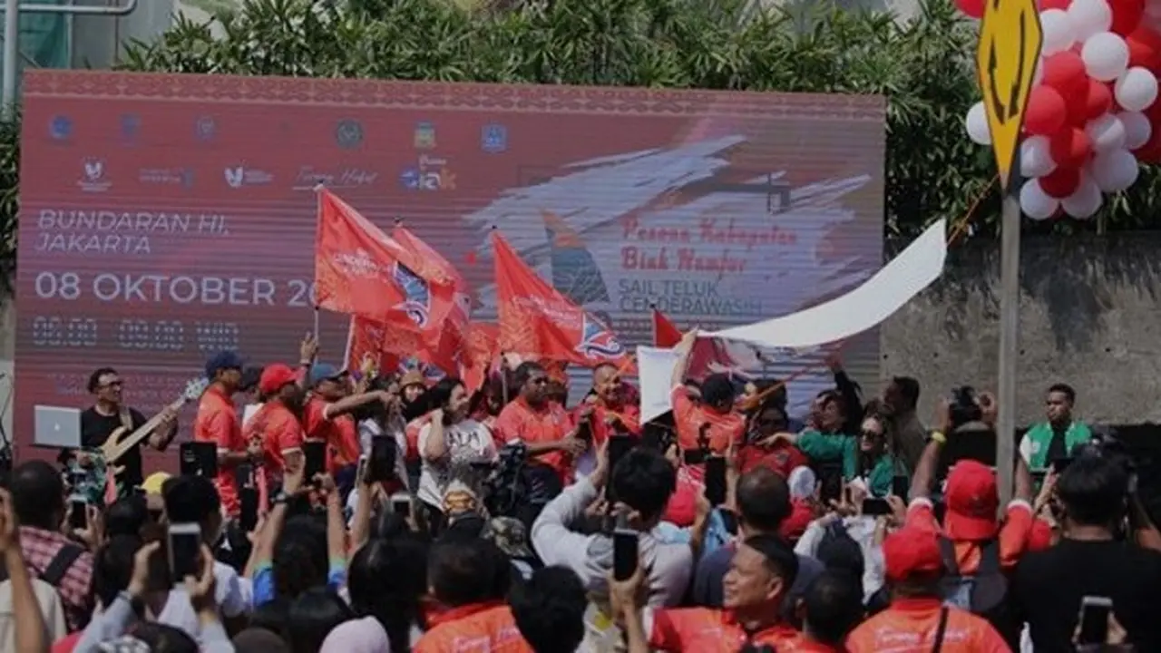 Soul of Sail Teluk Cenderawasih Pesona Papua di Bundaran HI