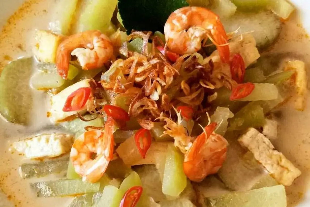 Sayur ketupat Lebaran