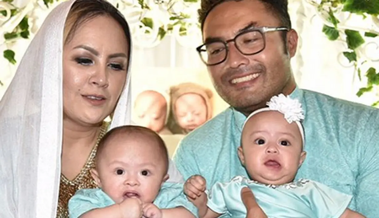 Harapannya pada kedua buah hatinya setelah di doakan dalam acara aqiqah, Chynthia berharap tambah pinter sehat selalu dan menjadi anak soleh dan solehah. (Instagram/cynthia_lamusu)