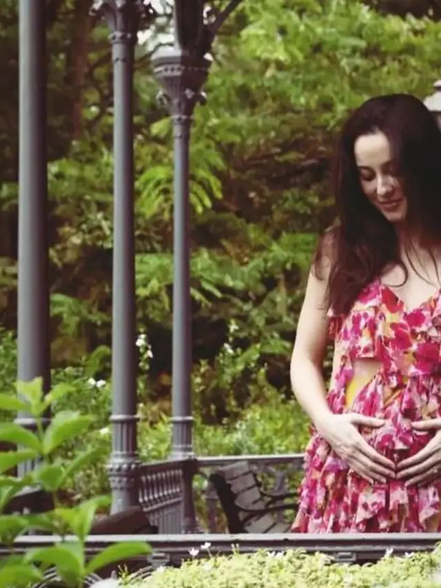 6 Potret Julie Estelle Umumkan Hamil Anak Pertama, Pamer Baby Bump