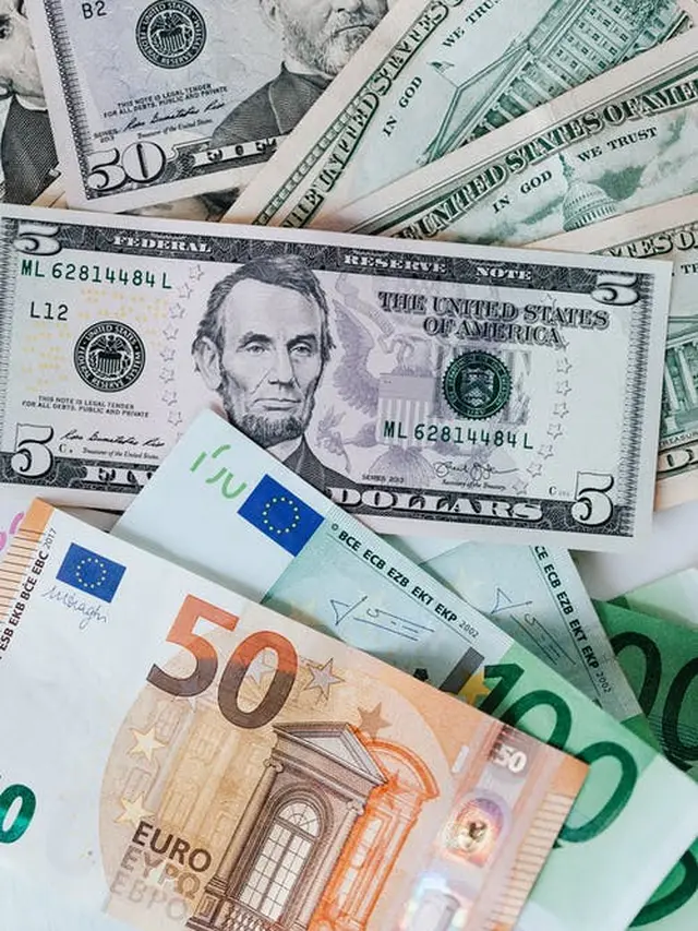 Penyebab Rupiah Melemah secara Umum