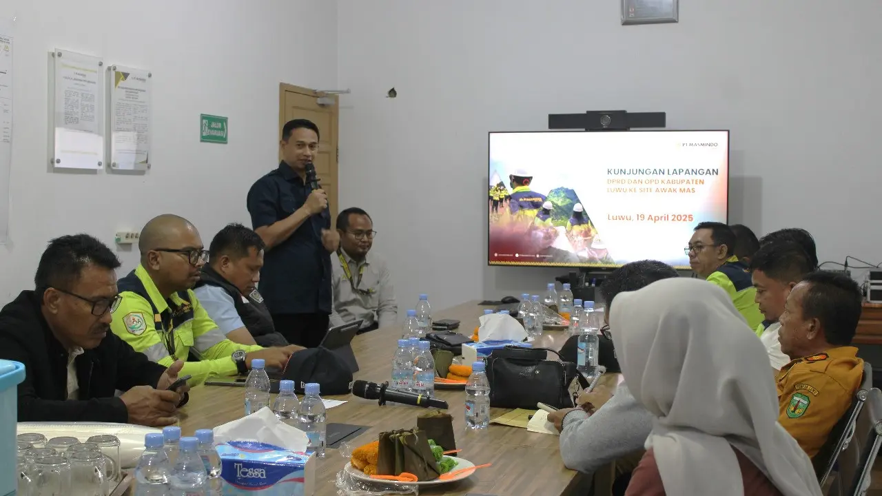Kunjungan gak rombongan DPRD Luwu di PT Masmindo Dwi Area (Liputan6.com/Istimewa)