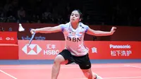 Aksi tunggal putri Indonesia, Gregoria Mariska Tunjung, saat menghadapi pemain Korea Selatan, An Se-young, pada fase grup BWF World Tour Finals di Hangzhou, China, Kamis (14/12/2023). (Bola.com/PBSI)