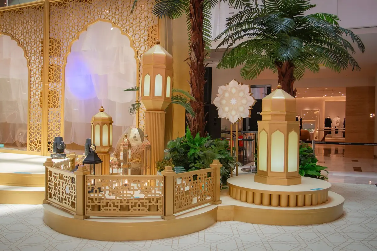 Instalasi Seni Radiant Ramadan