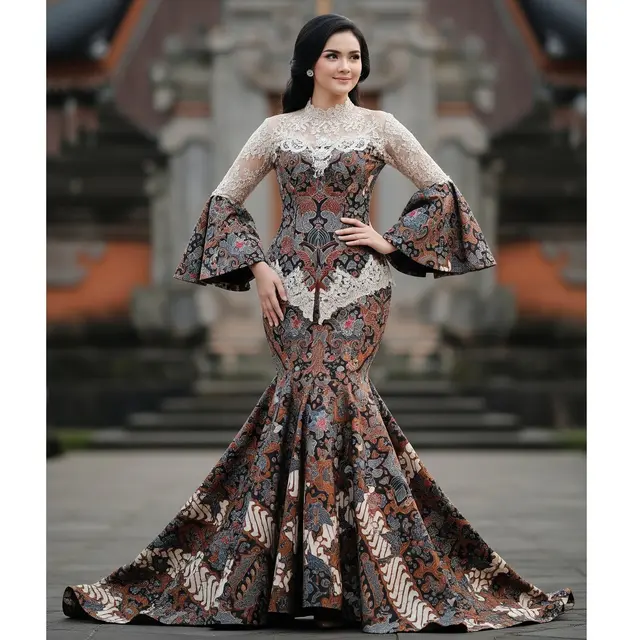 Cutting Mermaid Brokat + Batik Parang