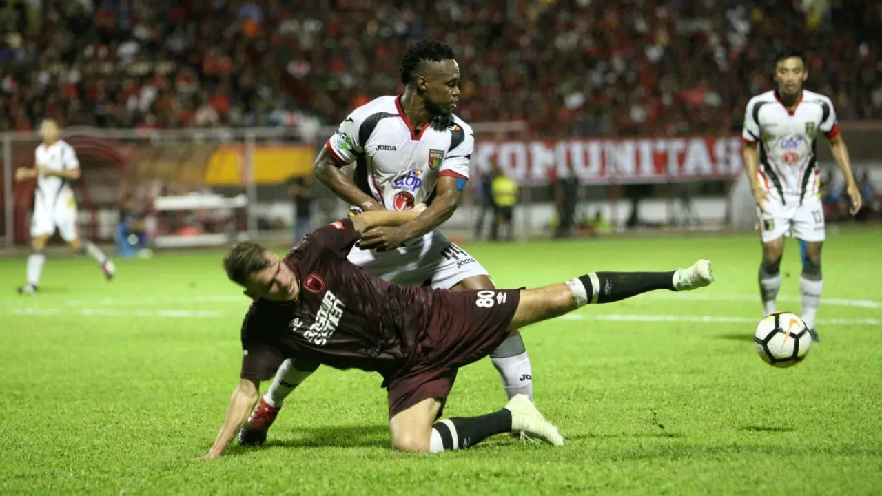 PSM Makassar vs Mitra Kukar