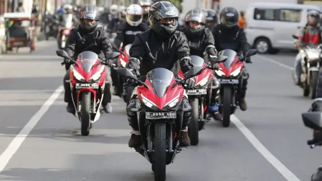 Honda CBR150 R