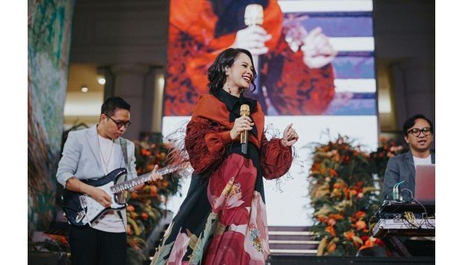 Semakin Membuncit, Ini 6 Momen Andien Aisyah Pamer Baby Bump Anak Kedua (sumber: Instagram.com/andienaisyah)