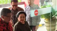 Ketua Umum PDIP Megawati Soekarnoputri memimpin rapat pembahasan Caleg 2019 (Liputan6.com/ Putu Merta Surya Putra)