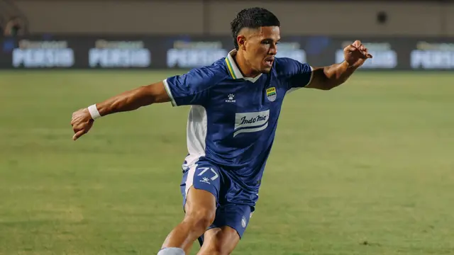 Ragnar Oratmangoen - Persib