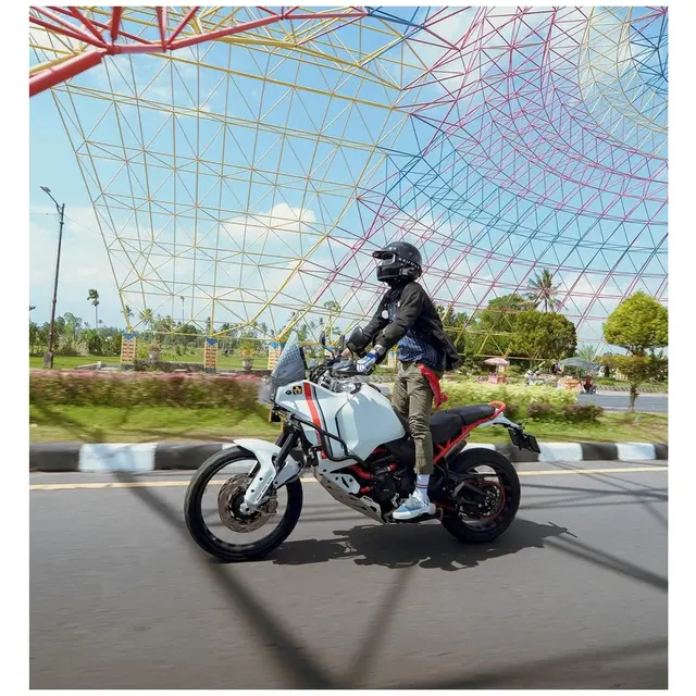 Kronologi Desta Jatuh dari Motor