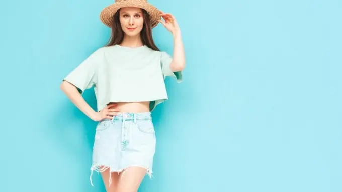 Ilustrasi Outfit Wanita (credit: halayalex/freepik)