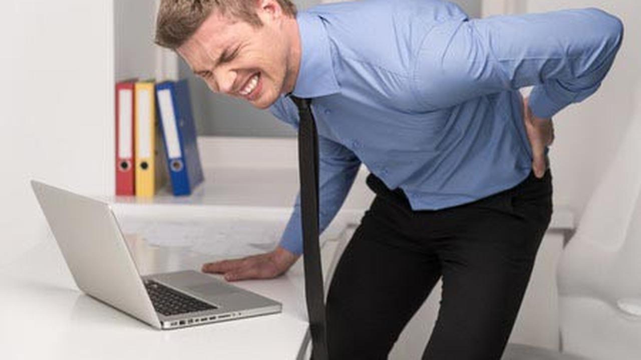 Sepelekan Nyeri Punggung dan Pinggang Bisa Berujung Kelumpuhan