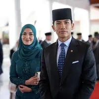 Anisha Rosnah untuk Pertama Kalinya Dampingi Pangeran Mateen. [@tmski]